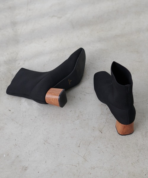 natural couture（ナチュラルクチュール）の「スクエアトゥニットブーツ（その他シューズ・レディース・モカ/ライトベージュ/ブラック・SMALL/LARGE/MEDIUM）」の20枚目の写真