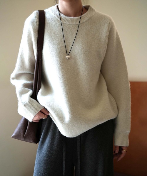 OSYAREVO(オシャレボ)の「クルーネック ニット トップス(ニット/セーター・レディース・チャコール/ブラウン/ベージュ/ネイビー/アイボリー・FREE)」の2枚目の写真