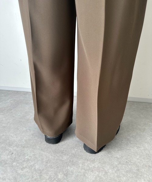 un dix cors(アンディコール)の「2重織2タックワイドパンツ(スラックス・レディース・モカ/ブラック・FREE/S)」の21枚目の写真