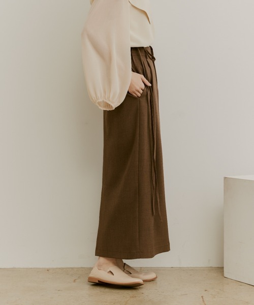 moi tytto（モイテュット）の「ウエストデザインリネンライクスカート（スカート・レディース・ベージュ/ブラウン/ナチュラル・SMALL/MEDIUM）」の9枚目の写真
