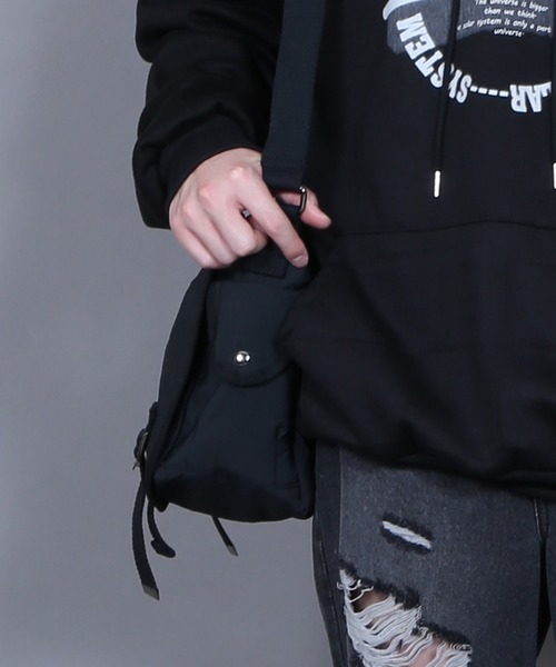 Figments（フィグメンツ）の「ミリタリーショルダーバッグ（ショルダーバッグ・レディース・オフホワイト/ブラック・FREE）」の10枚目の写真