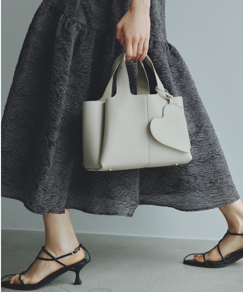 Mila Owen（ミラオーウェン）の「パーテーションミドルトートバッグ（トートバッグ・レディース・ボルドー/ベージュ/ブラック・FREE）」の2枚目の写真