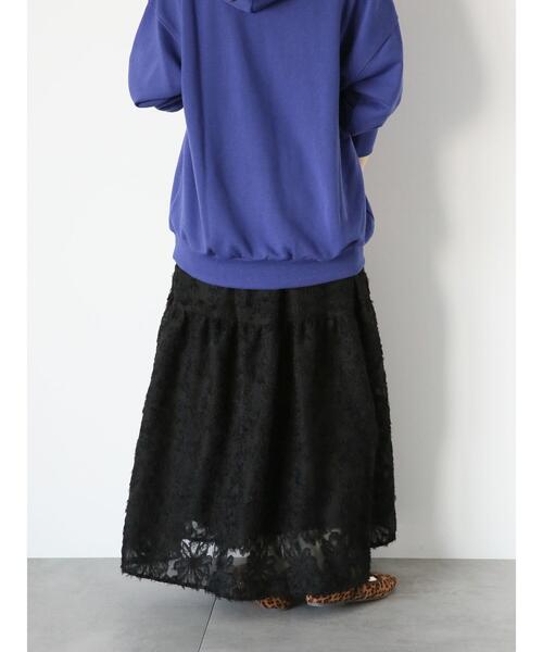 ehka sopo（エヘカソポ）の「ギャザーティアードスカート（スカート・レディース・グレー/ブラック/キナリ・F）」の14枚目の写真