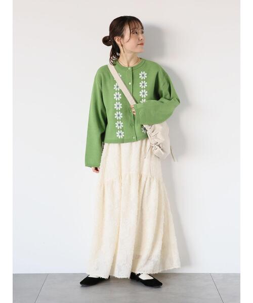 ehka sopo（エヘカソポ）の「ギャザーティアードスカート（スカート・レディース・グレー/ブラック/キナリ・F）」の17枚目の写真