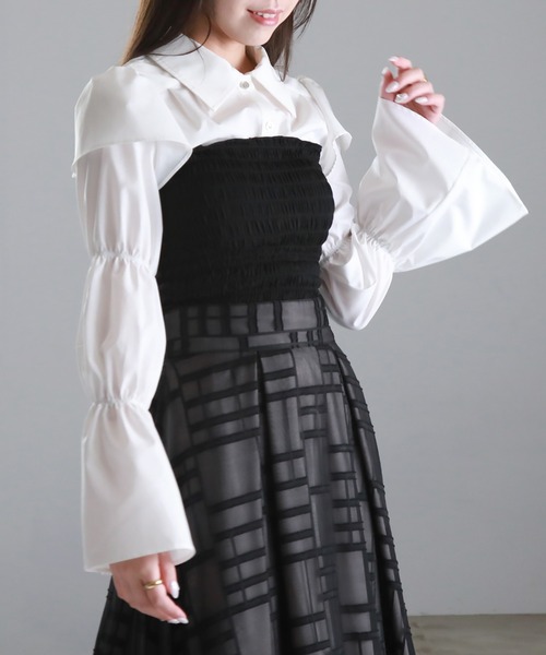 Cheek（チーク）の「シャーリングキャミソール（キャミソール・レディース・ホワイト/イエロー/ブラック/グリーン・MEDIUM）」の8枚目の写真