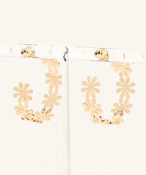 anap mimpi(アナップミンピ)の「フラワー フープ ピアス(ピアス(両耳用)・レディース・ゴールド・FREE)」の6枚目の写真