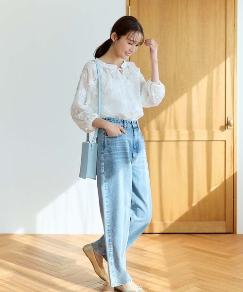 テープ刺繍フラワーシアーブラウス Vin｜テープ刺繍フラワーシアーブラウス | Rakuten Fashion(楽天