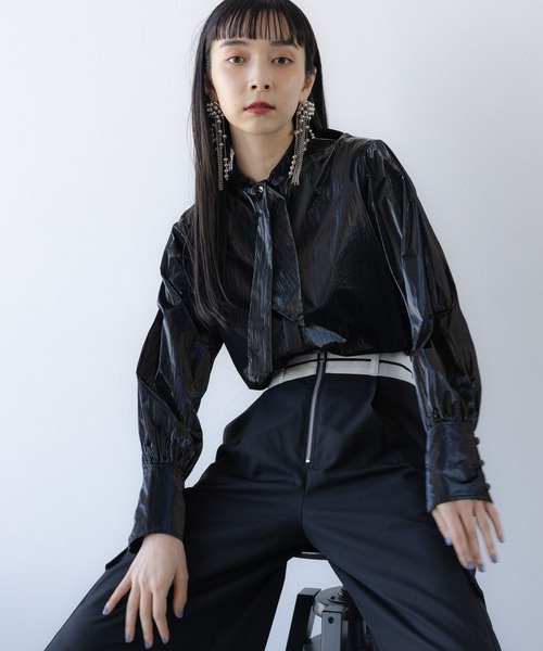 HARE グリッターボウタイシャツ HARE（ハレ）の「グリッターボウタイシャツ(HARE)（シャツ