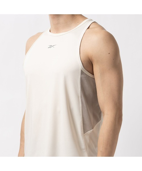 Reebok(リーボック)の「ランニング スピードウィック シングレット / RUN SPEEDWICK SINGLET(タンクトップ・メンズ・アイボリー/ライトブルー・LARGE/MEDIUM/SMALL/XX-LARGE/X-LARGE)」の5枚目の写真