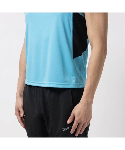 Reebok(リーボック)の「ランニング スピードウィック シングレット / RUN SPEEDWICK SINGLET(タンクトップ・メンズ・アイボリー/ライトブルー・LARGE/MEDIUM/SMALL/XX-LARGE/X-LARGE)」の10枚目の写真