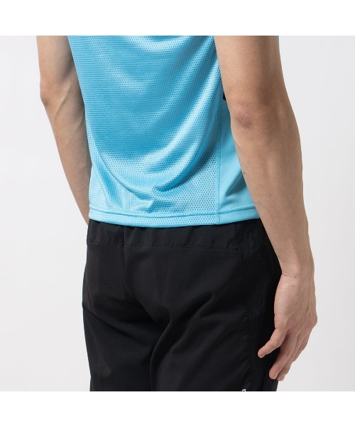 Reebok(リーボック)の「ランニング スピードウィック シングレット / RUN SPEEDWICK SINGLET(タンクトップ・メンズ・アイボリー/ライトブルー・LARGE/MEDIUM/SMALL/XX-LARGE/X-LARGE)」の11枚目の写真