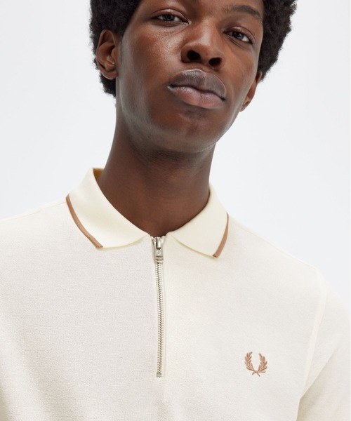FRED PERRY（フレッドペリー）の「Crepe Pique Zip Neck Polo Shirt（ポロシャツ・メンズ・ブラック/ホワイト・M/L）」の13枚目の写真