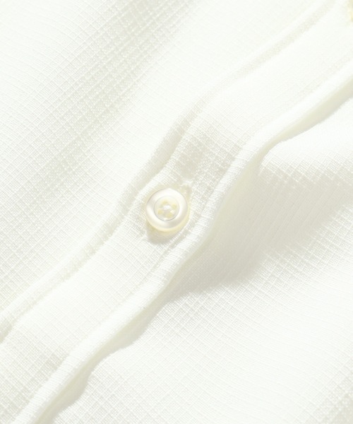 Healthknit(ヘルスニット)の「【Healthknit/ヘルスニット】COOL TOUCH ロングスリーブ レギュラーカラー ワンポイントシャツ(シャツ/ブラウス・メンズ・グレイッシュベージュ/ブラック/ネイビー/ホワイト・L/M/XL)」の9枚目の写真
