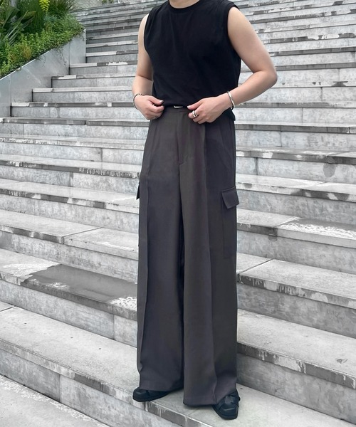 CALLNE（カルネ）の「【CALLNE】2Tuck Wide Straight Cargo Slacks / 2タックワイドストレートカーゴパンツ（スラックス・メンズ・ブラック/ブラウン・M/L）」の18枚目の写真