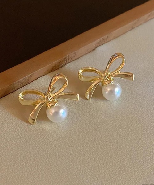 TONE SELECT GOODS（トーンセレクトグッズ）の「Liaa/メタル パールピアス A18287（ピアス（両耳用）・レディース・ゴールド系その他/ゴールド系その他2/ゴールド系その他3/ゴールド系その他4/ゴールド系その他5・FREE）」の11枚目の写真