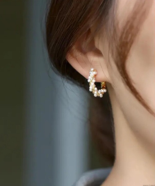 TONE SELECT GOODS（トーンセレクトグッズ）の「Liaa/メタル パールピアス A18287（ピアス（両耳用）・レディース・ゴールド系その他/ゴールド系その他2/ゴールド系その他3/ゴールド系その他4/ゴールド系その他5・FREE）」の15枚目の写真