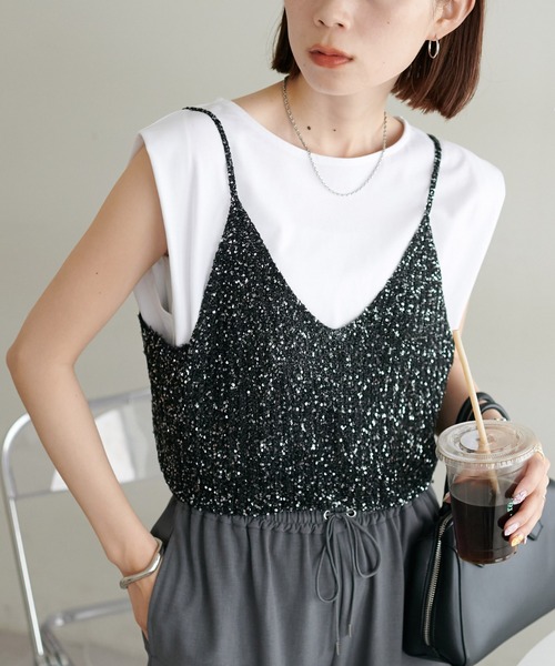 DISCOAT（ディスコート）の「ラメニットキャミ（キャミソール・レディース・オフホワイト/ブラック/ホワイト×ブラック・FREE）」の2枚目の写真