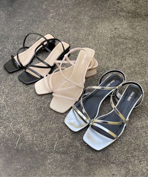 one wayザッカ（ワンウェイザッカ）の「ストラップサンダル（サンダル・レディース・ベージュ/ブラック/シルバー・LARGE/MEDIUM/X-LARGE/SMALL）」の11枚目の写真