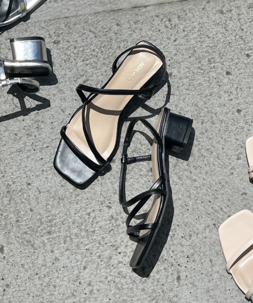 one wayザッカ（ワンウェイザッカ）の「ストラップサンダル（サンダル・レディース・ベージュ/ブラック/シルバー・LARGE/MEDIUM/X-LARGE/SMALL）」の21枚目の写真