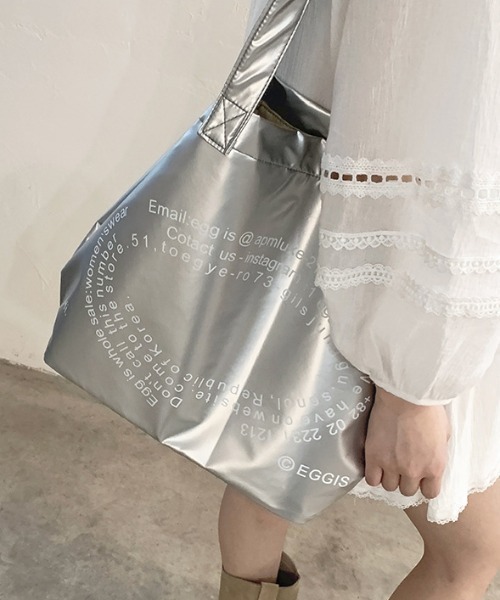 Vipoa（ヴィポア）の「URBAN OVAL LOGO BIG TOTE BAG（トートバッグ・レディース・シルバー/ブラック・FREE）」の11枚目の写真