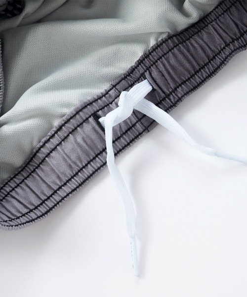 RUSTY(ラスティ)の「【RUSTY/ラスティー】キッズサーフトランクス 水着(水着・キッズ・ターコイズブルー/ブラック/オレンジ・150/140/160/130)」の10枚目の写真