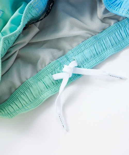 RUSTY(ラスティ)の「【RUSTY/ラスティー】キッズサーフトランクス 水着(水着・キッズ・ターコイズブルー/ブラック/オレンジ・150/140/160/130)」の15枚目の写真