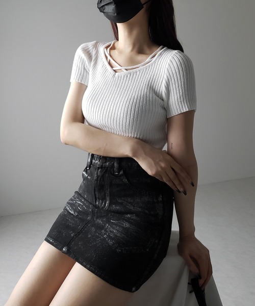 セール】【 2color 】半袖クロスラインストラップデザインリブニット