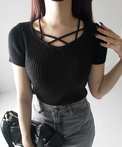me+em select(ミームセレクト)の「【 2color 】半袖クロスラインストラップデザインリブニット ※※(ニット/セーター・レディース・ホワイト/ブラック・FREE)」の4枚目の写真