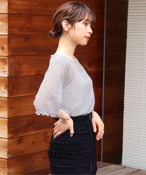 tiptop(ティップトップ)の「シアーボーダー5分袖Tシャツ×キャミSET(Tシャツ/カットソー・レディース・チャコールグレー/オフホワイト/ブルー/アイボリー・FREE)」の9枚目の写真