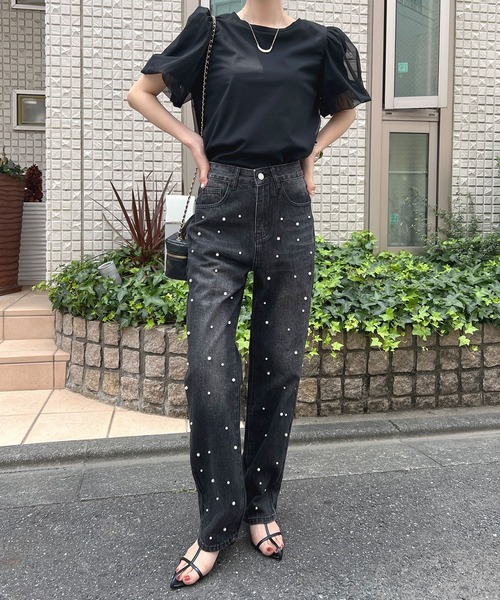 Futier land(フューティアランド)の「パール付デニムパンツ(デニムパンツ・レディース・ブラック/ライトブルー・LARGE/MEDIUM/SMALL)」の3枚目の写真