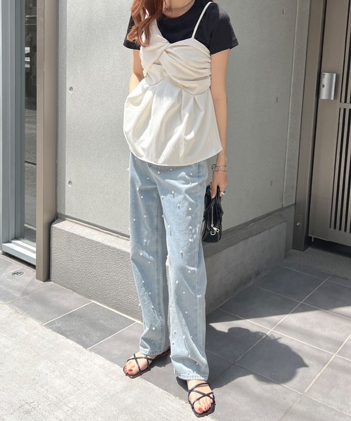 Futier land(フューティアランド)の「パール付デニムパンツ(デニムパンツ・レディース・ブラック/ライトブルー・LARGE/MEDIUM/SMALL)」の17枚目の写真