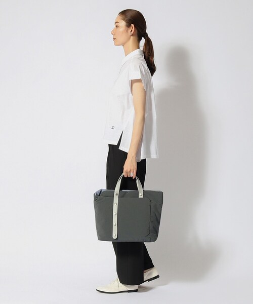 HIROKO HAYASHI(ヒロコハヤシ)の「◆MOSCOVA CELESTE(モスコーバ チェレステ)横型トートバッグ(トートバッグ・レディース・ブルー系9/チャコール・00)」の11枚目の写真