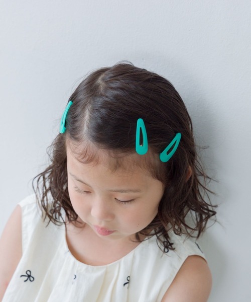 LOWRYS FARM(ローリーズファーム)の「カラフル3Pミニヘアピン 136194(ヘアピン・キッズ・グリーン/ピンク/イエロー/パープル/ブルー・FREE)」の2枚目の写真