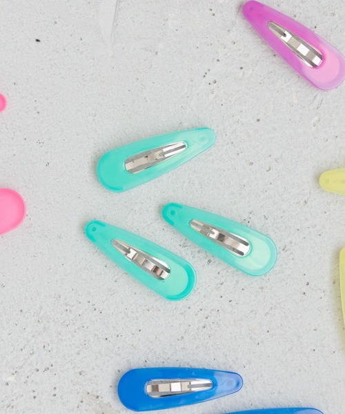 LOWRYS FARM(ローリーズファーム)の「カラフル3Pミニヘアピン 136194(ヘアピン・キッズ・グリーン/ピンク/イエロー/パープル/ブルー・FREE)」の15枚目の写真