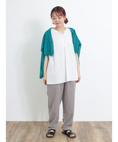 Samansa Mos2（サマンサ モスモス）の「【マシンウォッシャブル】Vネック前後差カーディガン（カーディガン/ボレロ・レディース・キナリ/ブラック/グリーン/ベージュ・F）」の15枚目の写真