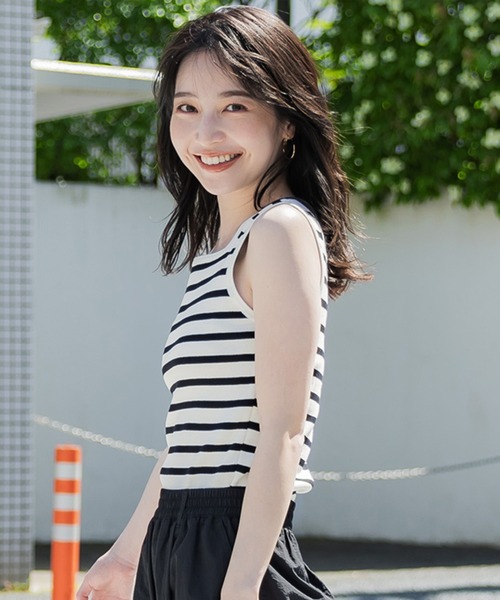 coca(coca)(コカ)の「うさみみシルエットサマーニットタンクトップ(タンクトップ・レディース・ブラック/ホワイト/その他1/ライトグリーン・S/M/L)」の6枚目の写真