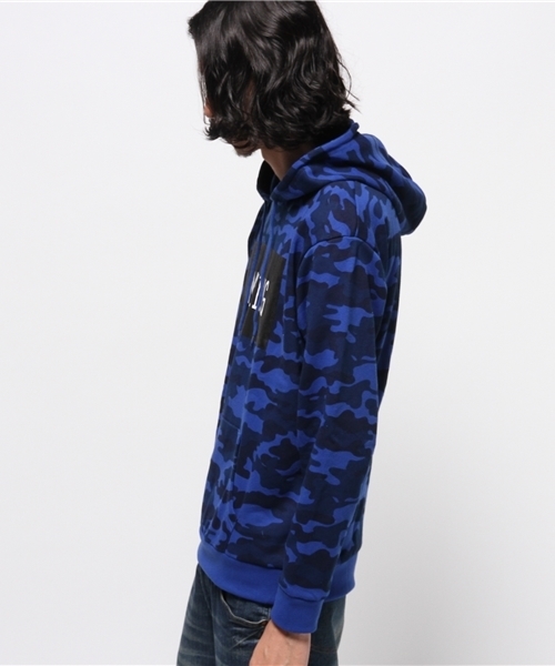 WEGO（ウィゴー）の「WEGO/カラーカモプルパーカー（パーカー・メンズ・マルチ/カーキ/レッド/ブルー・LARGE/MEDIUM）」の9枚目の写真