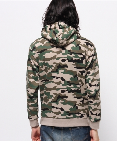 WEGO（ウィゴー）の「WEGO/カラーカモプルパーカー（パーカー・メンズ・マルチ/カーキ/レッド/ブルー・LARGE/MEDIUM）」の7枚目の写真