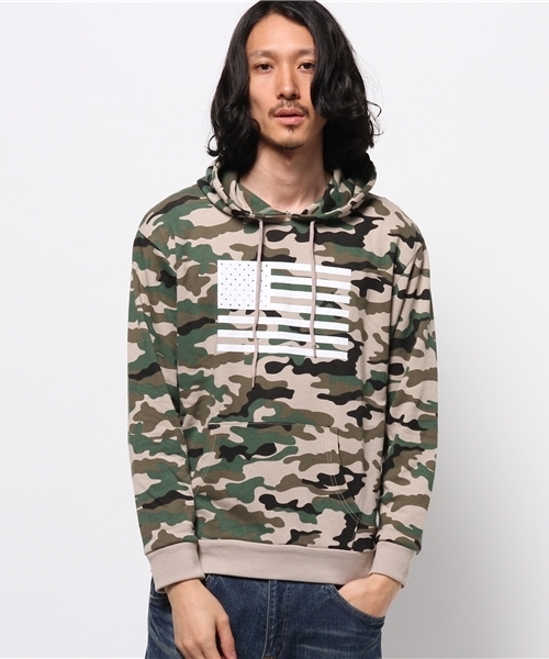 WEGO（ウィゴー）の「WEGO/カラーカモプルパーカー（パーカー・メンズ・マルチ/カーキ/レッド/ブルー・LARGE/MEDIUM）」の16枚目の写真