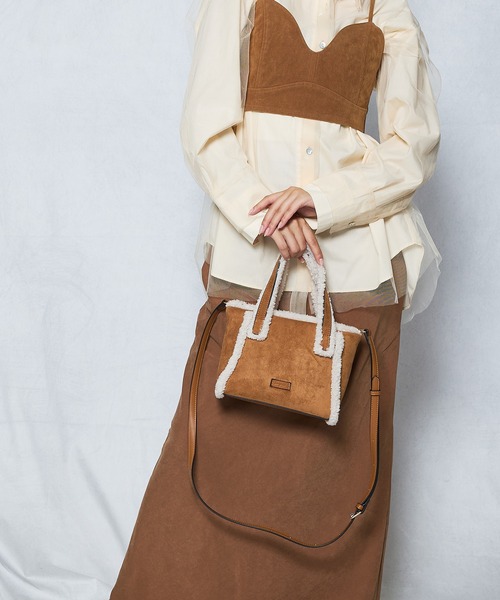 Ungrid（アングリッド）の「【Ungrid/アングリッド】ムートンタッチ　ミニトートショルダーバッグ（トートバッグ・レディース・グレー/キャメル/ベージュ/ブラック/グレイッシュベージュ・FREE）」の14枚目の写真