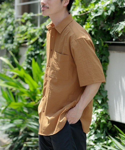 ITEMS URBANRESEARCH(アイテムズ アーバンリサーチ)の「ユーティリティ ショートスリーブシャツ(シャツ/ブラウス・メンズ・カーキ/ブラウン系その他/ダークグレー・LARGE/MEDIUM)」の20枚目の写真