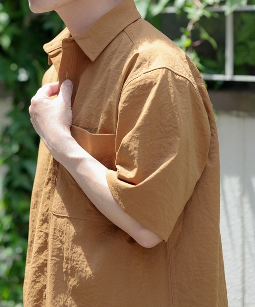ITEMS URBANRESEARCH(アイテムズ アーバンリサーチ)の「ユーティリティ ショートスリーブシャツ(シャツ/ブラウス・メンズ・カーキ/ブラウン系その他/ダークグレー・LARGE/MEDIUM)」の21枚目の写真