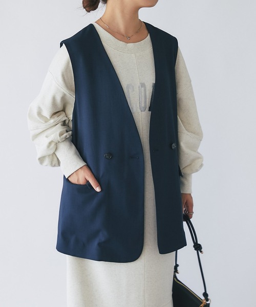 un dix cors（アンディコール）の「《レイヤードするだけでこなれ感》ジレベスト（ベスト・レディース・ベージュ/ネイビー・FREE）」の2枚目の写真