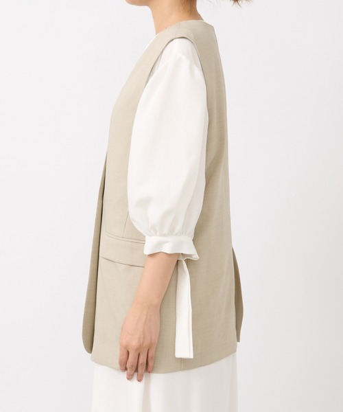 un dix cors（アンディコール）の「《レイヤードするだけでこなれ感》ジレベスト（ベスト・レディース・ベージュ/ネイビー・FREE）」の15枚目の写真