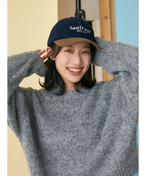 Ungrid(アングリッド)の「バイカラーコーデュロイキャップ(キャップ・レディース・アイボリー/ピンク/ネイビー・FREE)」の4枚目の写真