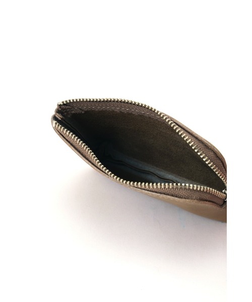 MHL.（エムエイチエル）の「BASIC LEATHER（ポーチ・レディース・グレー系その他2/ブラック/ベージュ・FREE）」の4枚目の写真