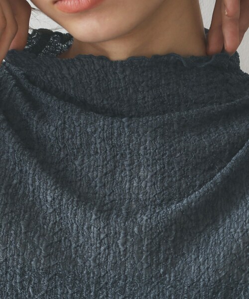 OPAQUE.CLIP(オペークドットクリップ)の「◆シアーレースハイネックトップス【洗濯機洗い可】(Tシャツ/カットソー・レディース・ホワイト/ブラック/ダークグレー・40/38/42)」の19枚目の写真