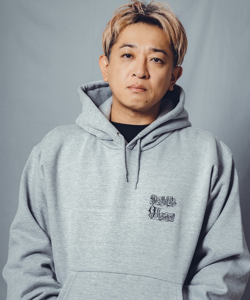 NineMicrophones(ナインマイクロフォンズ)の「MOHAWK SKULL PARKA(パーカー・メンズ・ブラック/グレー・SMALL/MEDIUM/LARGE/X-LARGE/XX-LARGE)」の2枚目の写真