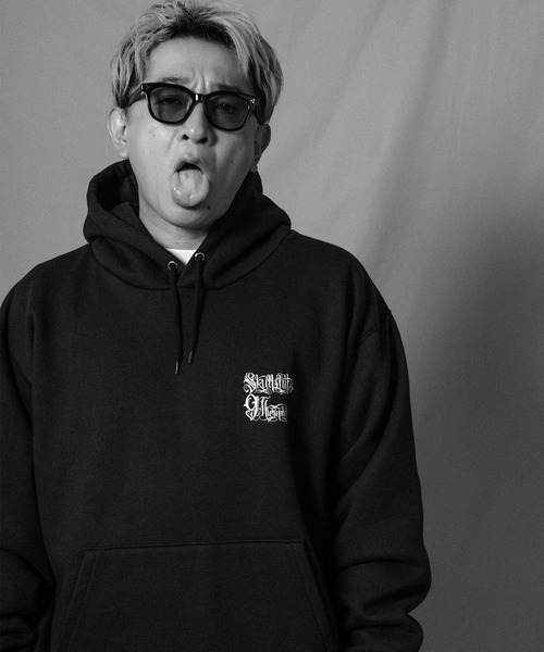 NineMicrophones(ナインマイクロフォンズ)の「MOHAWK SKULL PARKA(パーカー・メンズ・ブラック/グレー・SMALL/MEDIUM/LARGE/X-LARGE/XX-LARGE)」の6枚目の写真