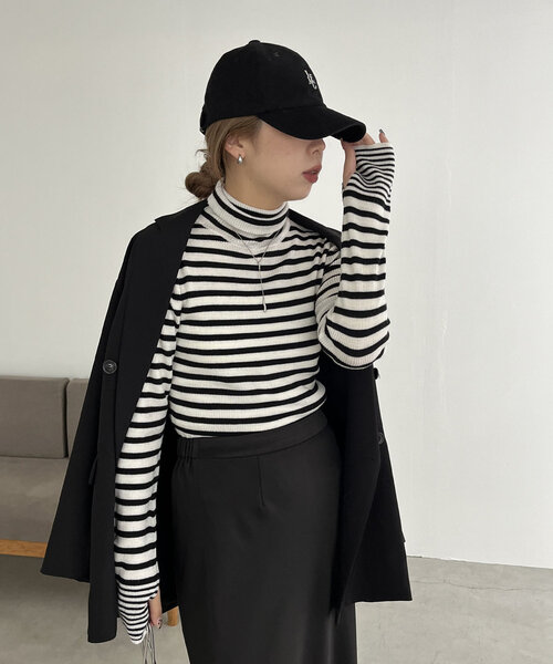 CAPRICIEUX LE'MAGE（カプリシューレマージュ）の「ハイネックリブプルオーバー（ニット/セーター・レディース・ホワイト/ブラック/グレイッシュベージュ/アイボリー・FREE）」の8枚目の写真